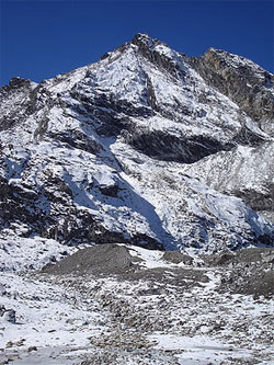 Pokalde Peak Climbing